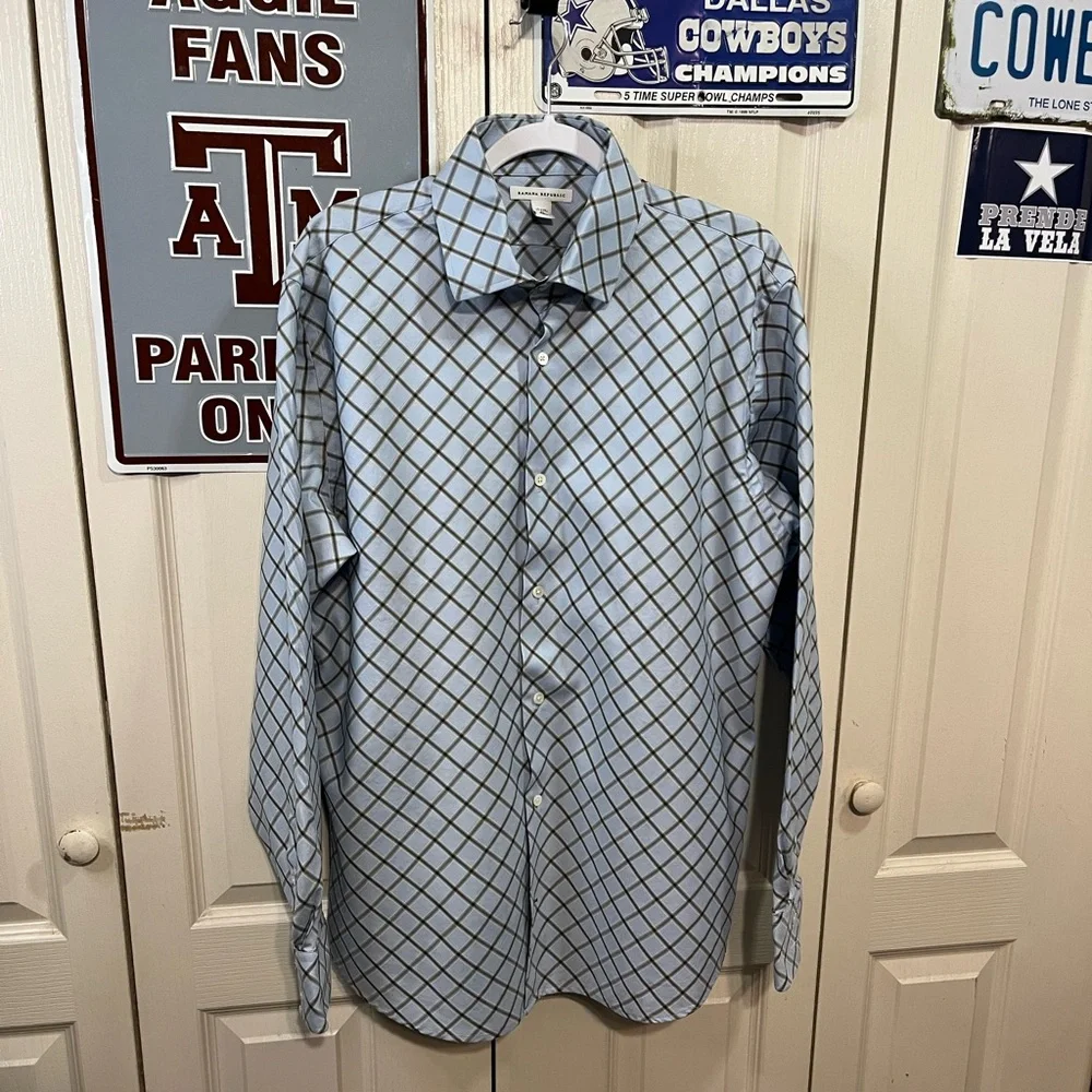 Banana Republic Men’s Casual Shirt